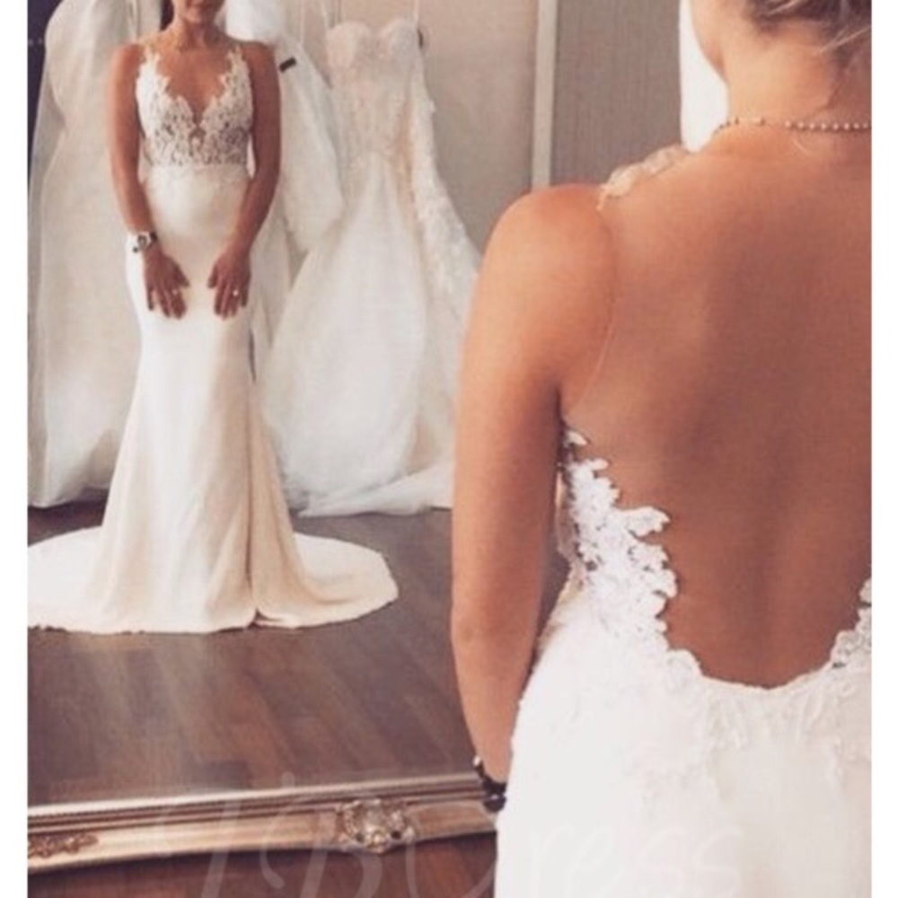 Beautiful mermaid wedding dress